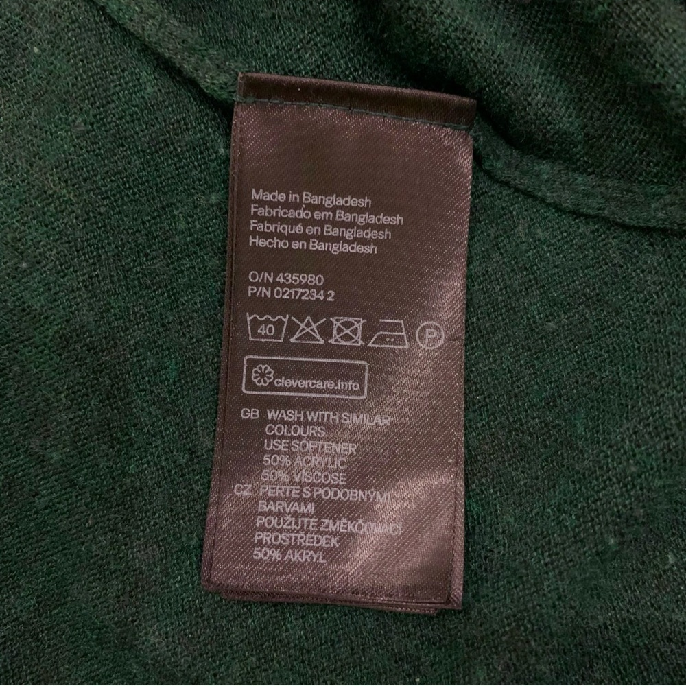 H&M Basic Long Sleeve - Picture 5 of 5